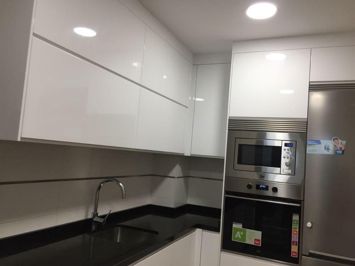 Apartamento Lujo, Primera linea playa, Garaje, Wifi, Piscina climatizada Roquetas de Mar Esterno foto