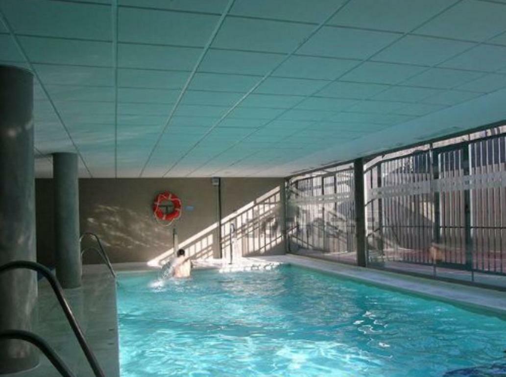 Apartamento Lujo, Primera linea playa, Garaje, Wifi, Piscina climatizada Roquetas de Mar Esterno foto